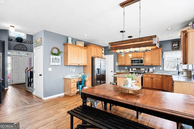 12 Heatherwood Trace, Acworth, GA 30101