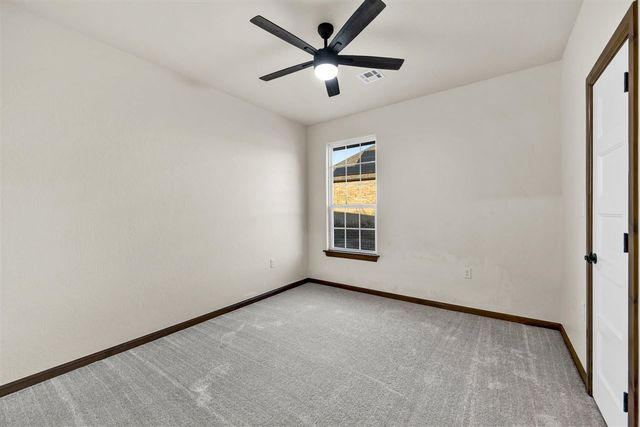 3522 Mesa Dr, Elgin, OK 73538