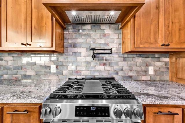 3522 Mesa Dr, Elgin, OK 73538