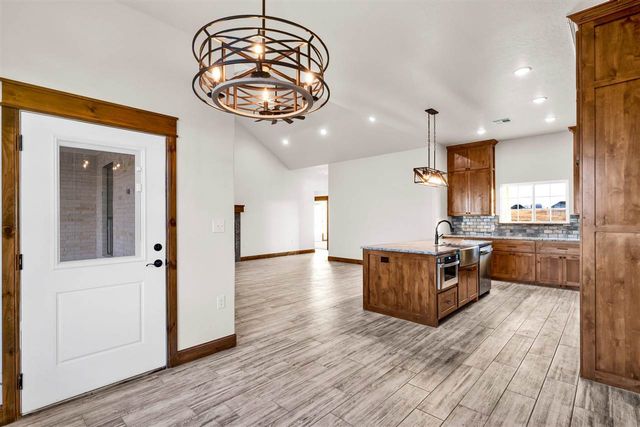 3522 Mesa Dr, Elgin, OK 73538