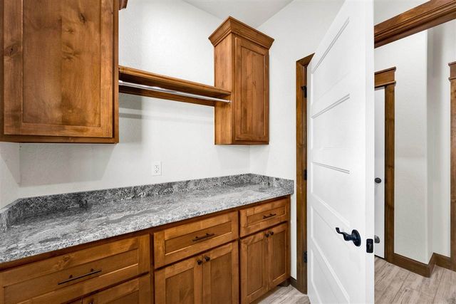 3522 Mesa Dr, Elgin, OK 73538