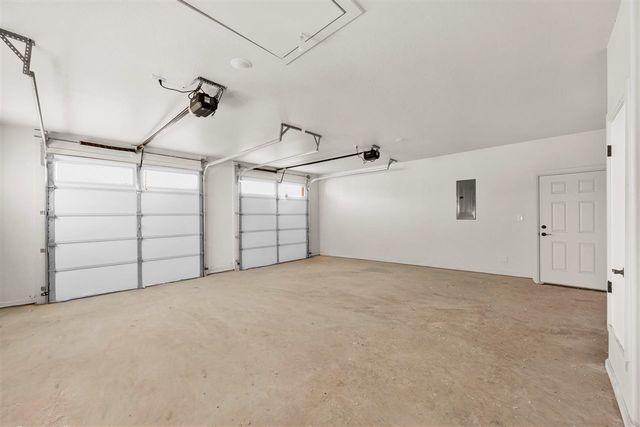 3522 Mesa Dr, Elgin, OK 73538