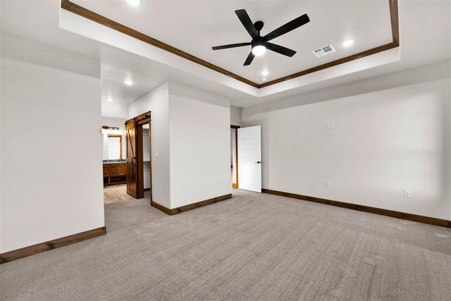 3522 Mesa Dr, Elgin, OK 73538