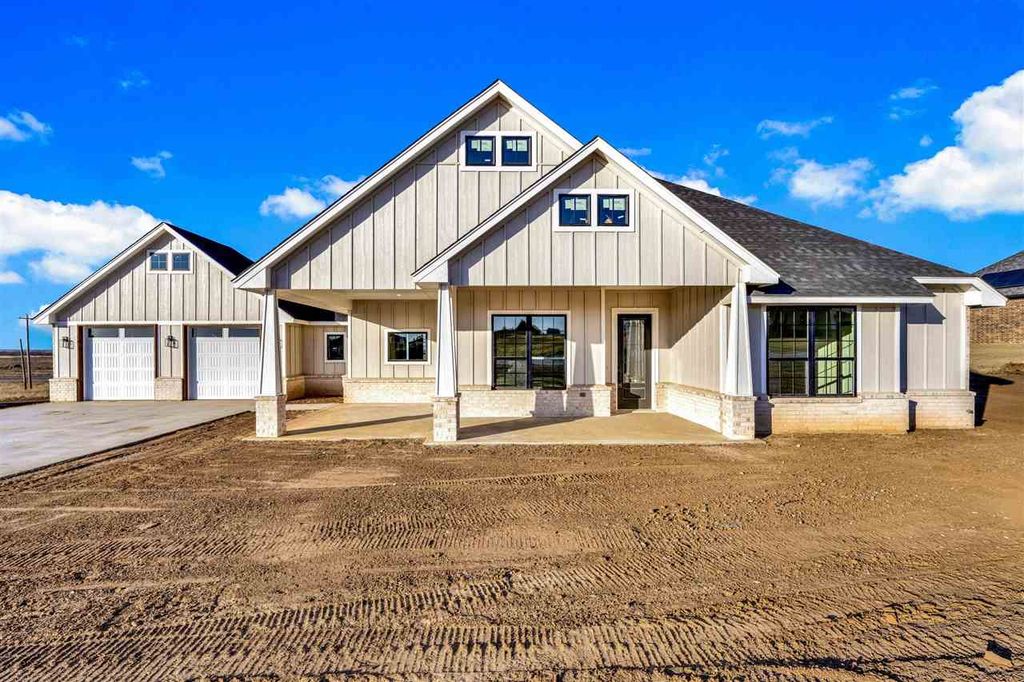 3522 Mesa Dr, Elgin, OK 73538