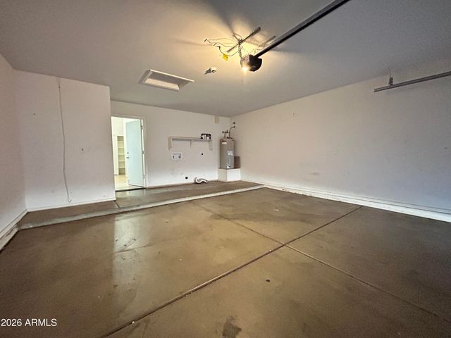 15036 W CALAVAR Road, Surprise, AZ 85379
