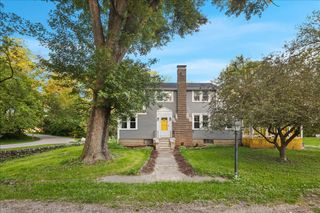 1418 Winaki Trail, Algonquin, IL 60102