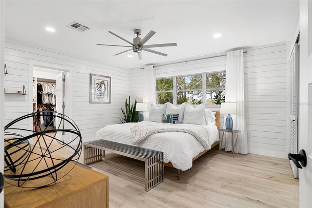 703 WHITFIELD AVENUE, Sarasota, FL 34243