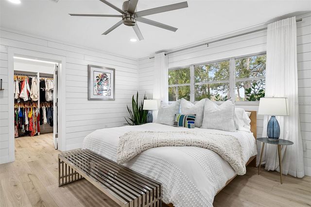 703 WHITFIELD AVENUE, Sarasota, FL 34243