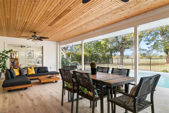 703 WHITFIELD AVENUE, Sarasota, FL 34243