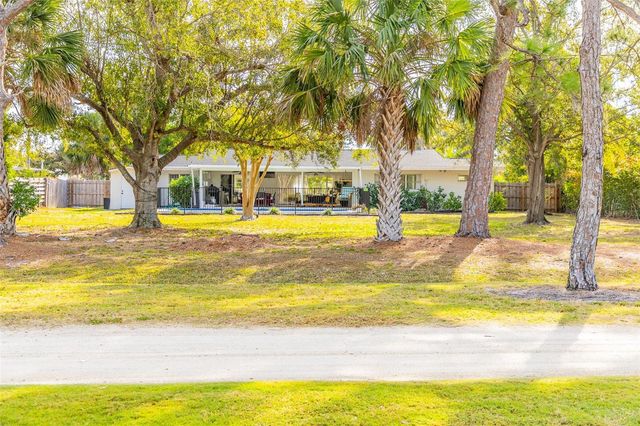 703 WHITFIELD AVENUE, Sarasota, FL 34243