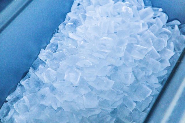 703 WHITFIELD AVENUE, Sarasota, FL 34243