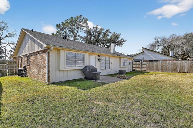 9514 Marblemount Drive, Houston, TX 77064