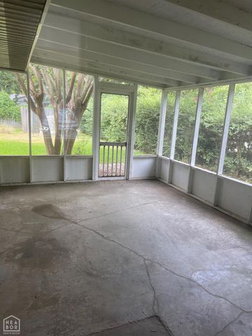 3302 Baswell Street, Jonesboro, AR 72401
