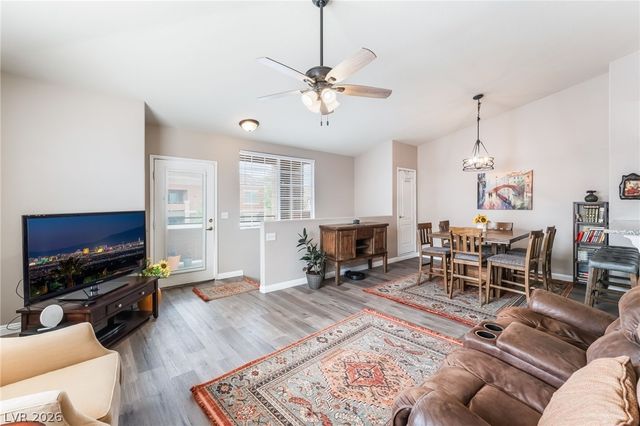 1508 Blackcombe Street 201, Las Vegas, NV 89128