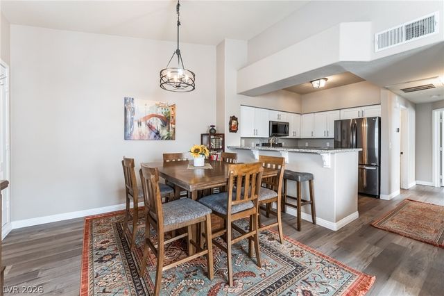 1508 Blackcombe Street 201, Las Vegas, NV 89128