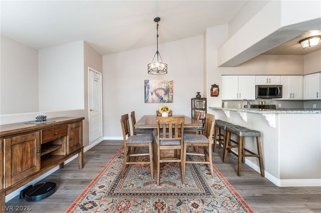 1508 Blackcombe Street 201, Las Vegas, NV 89128