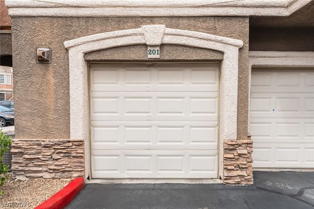 1508 Blackcombe Street 201, Las Vegas, NV 89128