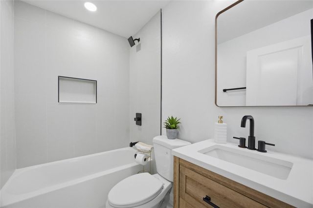 8803 VAN FLEET ROAD, Riverview, FL 33578