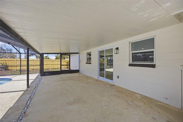 8803 VAN FLEET ROAD, Riverview, FL 33578