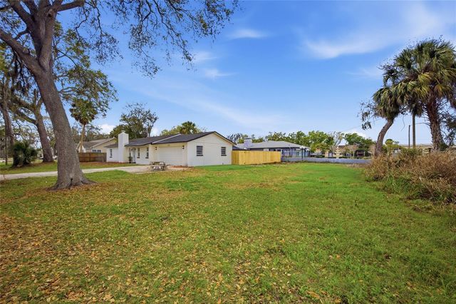 8803 VAN FLEET ROAD, Riverview, FL 33578