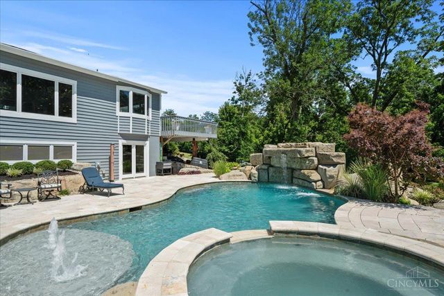 2558 Western Row Road, Deerfield Twp., OH 45039