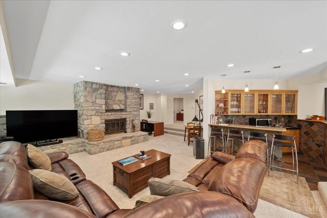 2558 Western Row Road, Deerfield Twp., OH 45039