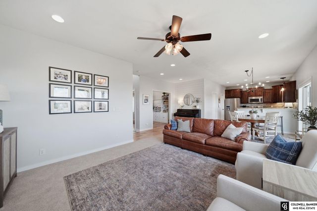 1330 Blue Spruce Drive, Lincoln, NE 68505