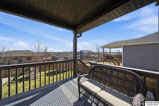 1330 Blue Spruce Drive, Lincoln, NE 68505