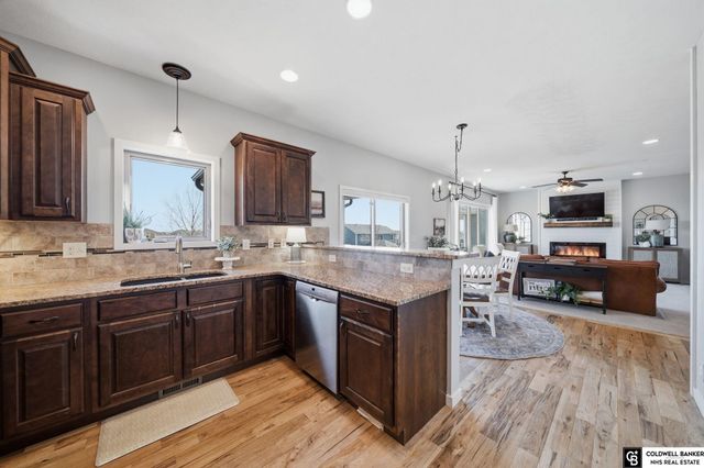 1330 Blue Spruce Drive, Lincoln, NE 68505