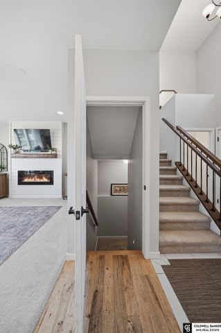 1330 Blue Spruce Drive, Lincoln, NE 68505