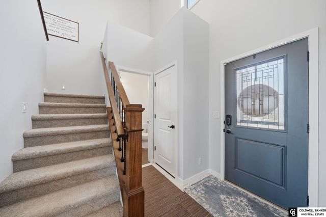 1330 Blue Spruce Drive, Lincoln, NE 68505