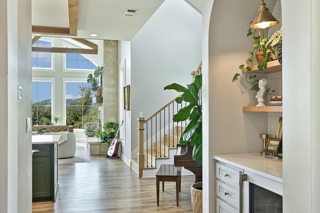 540 Casey LN, Wimberley, TX 78676