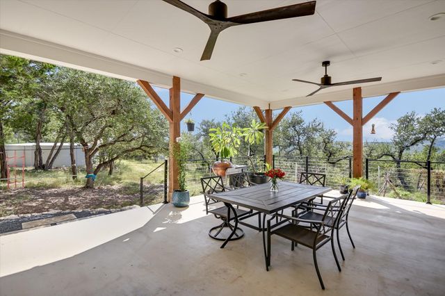 540 Casey LN, Wimberley, TX 78676
