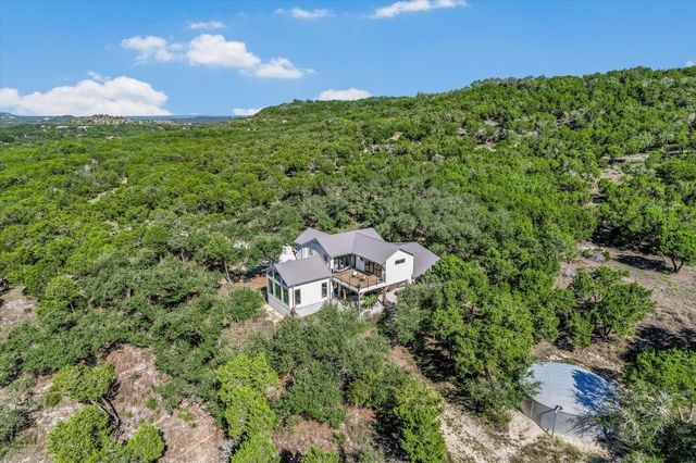 540 Casey LN, Wimberley, TX 78676