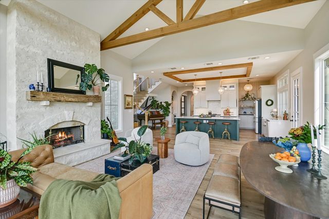 540 Casey LN, Wimberley, TX 78676