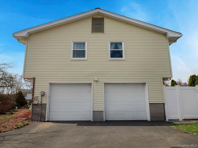 7 Renie Lane, Blauvelt, NY 10913