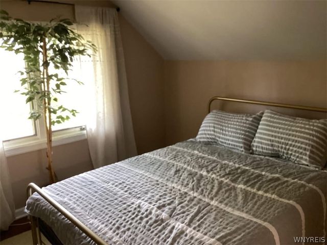 14 Grant Street, Lancaster, NY 14086