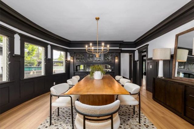 2274 W 21st Street, Los Angeles, CA 90018