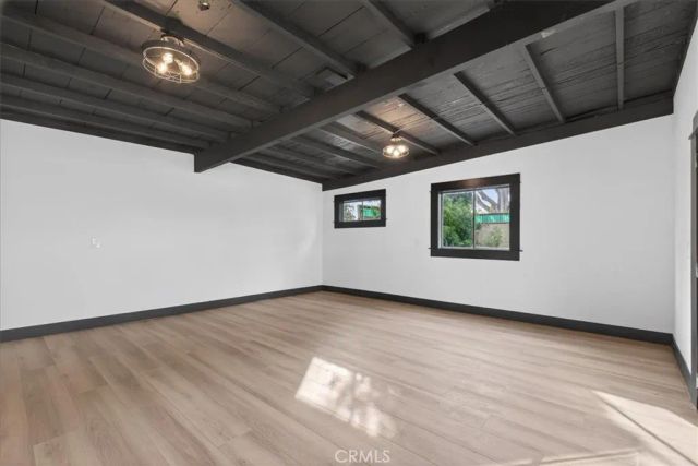 2274 W 21st Street, Los Angeles, CA 90018