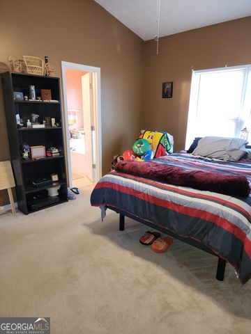 4584 Browns Mill Close, Lithonia, GA 30038