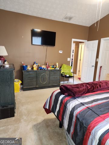 4584 Browns Mill Close, Lithonia, GA 30038