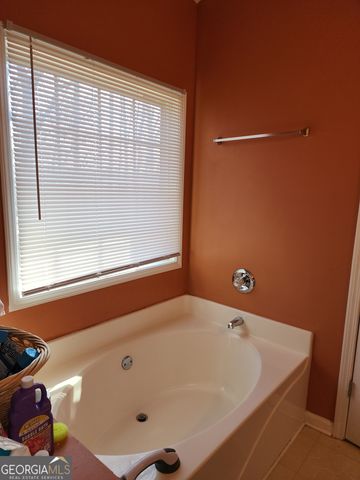 4584 Browns Mill Close, Lithonia, GA 30038