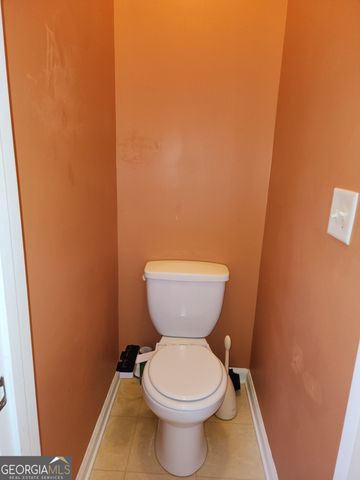 4584 Browns Mill Close, Lithonia, GA 30038