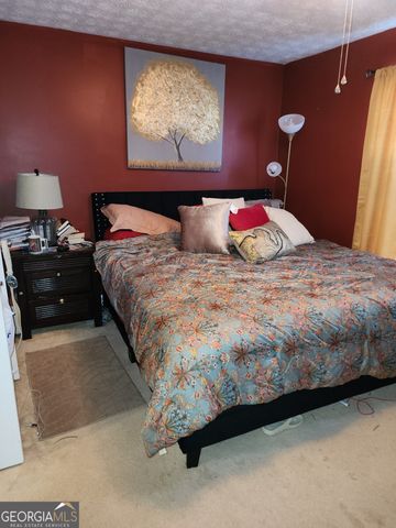 4584 Browns Mill Close, Lithonia, GA 30038