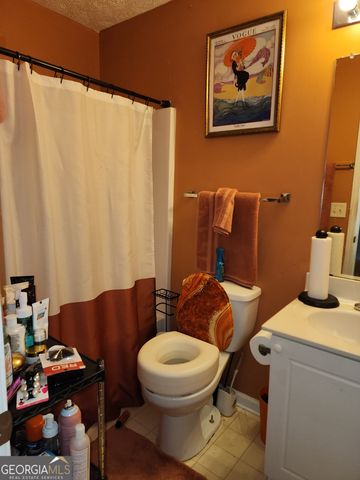 4584 Browns Mill Close, Lithonia, GA 30038