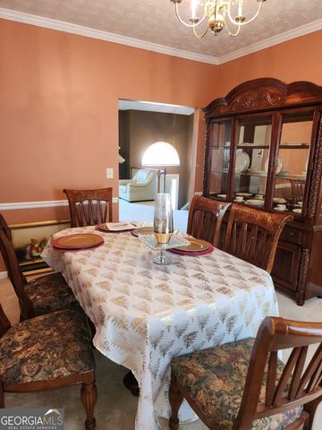 4584 Browns Mill Close, Lithonia, GA 30038