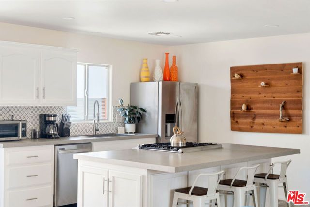 61602 La Jolla Drive, Joshua Tree, CA 92252
