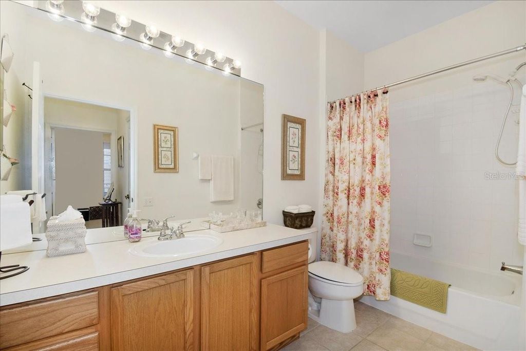 Image 20 of property listing at 13524 TURTLE MARSH LOOP 638, Orlando, FL 32837