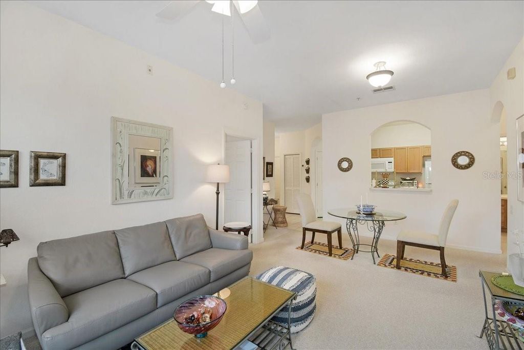 Image 7 of property listing at 13524 TURTLE MARSH LOOP 638, Orlando, FL 32837