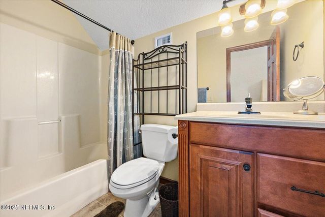 2820 OAKLAND Drive, Green Cove Springs, FL 32043